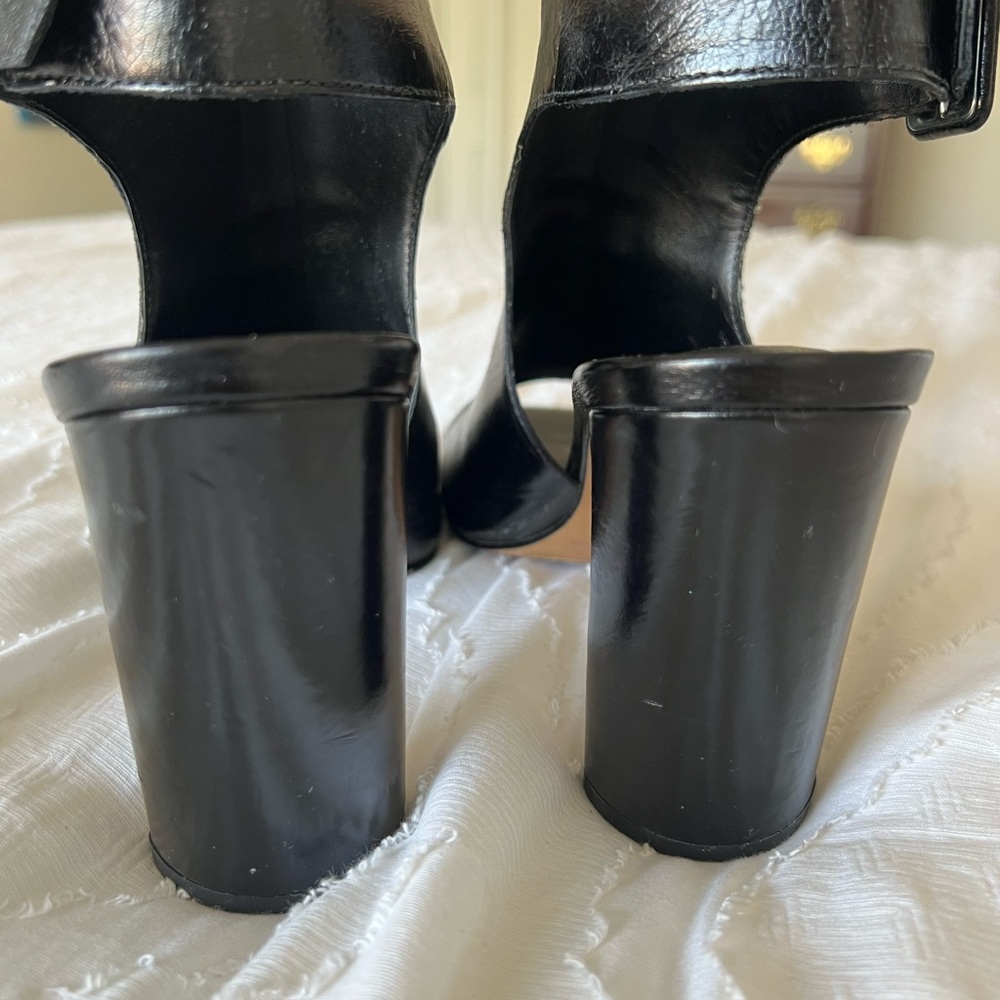 Vince Camuto Black Patent Leather Heels - Picture 11 of 14